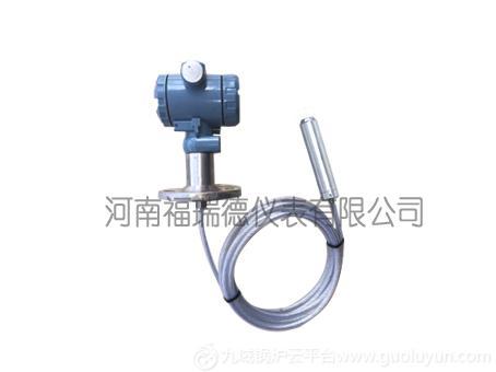 頂裝式法蘭安裝水位儀，線纜式液位計，投入式水位計，投入式油位儀，靜壓液位計，